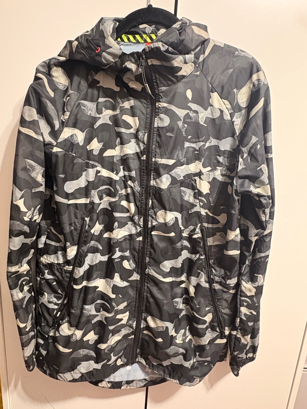 Nike Track & Field Camo Windbreaker Jacket – Size M